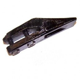 Зуб ковша центральный Bobcat 6684447