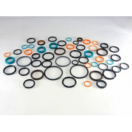 Набор сальников Bobcat / 6816253